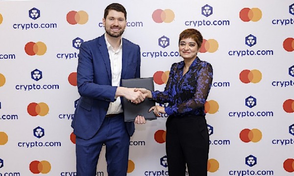 Crypto.com запускает карту Mastercard в&nbsp;Бахрейне