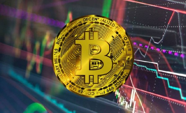 Анализ поведения инвесторов: возраст BTC влияет на сделки