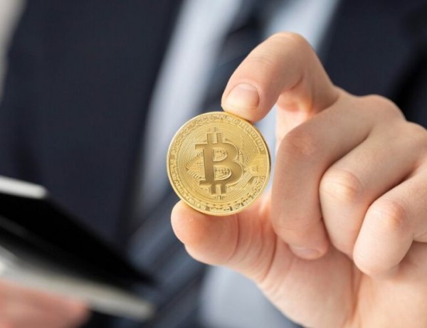 Чарльз Хоскинсон раскрыл планы Cardano на будущее