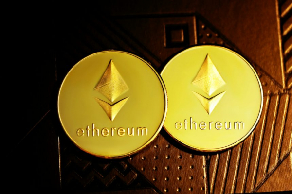 Цена Ethereum может быть загружена еще на 100% ход после печати капитуляции свечи