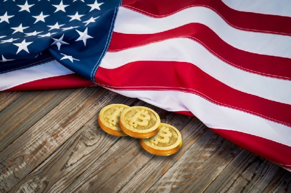 "Биткоин-крепость" в стиле Форт-Нокс: США создают стратегический резерв криптовалюты на $17 млрд "Биткоин-крепость" в стиле Форт-Нокс: США создают стратегический резерв криптовалюты на $17 млрд