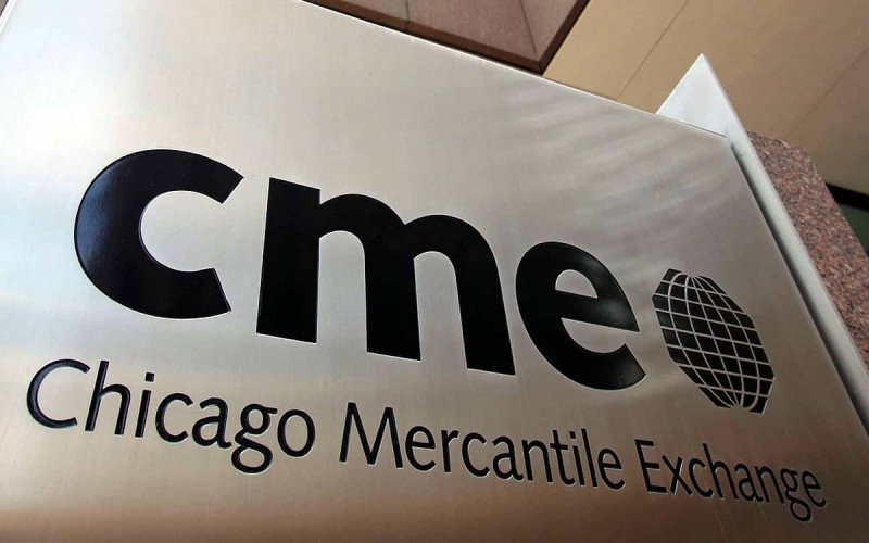  Фьючерсы на биткойны CME показывают расходящиеся тенденции между учреждениями и розничными торговцами 