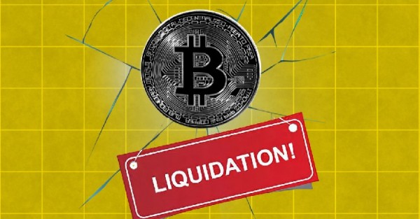 Ликвидации на рынке превысили $600 млн &mdash; биткоин штурмует $94 000