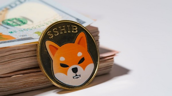 
                    Крупные держатели распродают Shiba Inu. Упадёт ли мемкоин?                