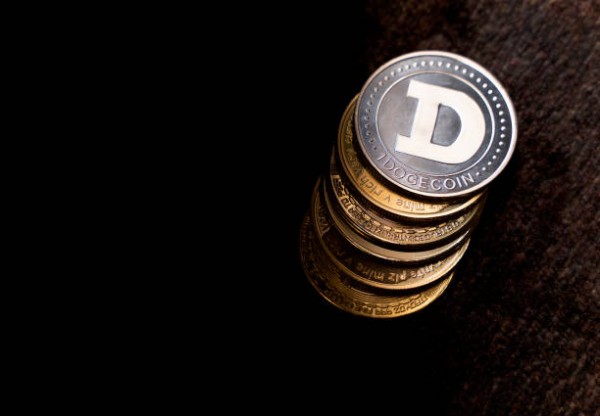Dogecoin Silent Build-Up: двойной нижний намек на взрывное движение к $0,47 Dogecoin Silent Build-Up: двойной нижний намек на взрывное движение к $0,47