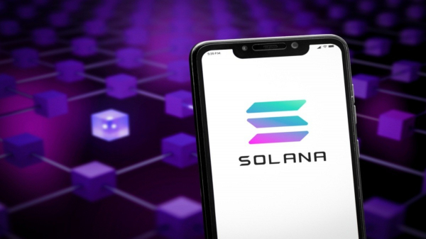 
                    Аналитик Bitget Research считает, что цена Solana готовится к росту                