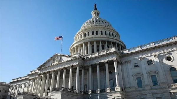 Криптовалюты упали на фоне ожидания остановки работы госорганов США