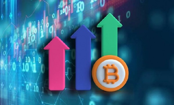 Цена BTC оказалась около уровня критической поддержки и может продолжить падать