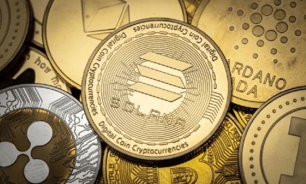 Ethereum, Solana и Cardano обогнали биткоин по росту за день