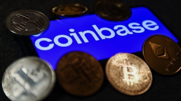 Срочная новость: Coinbase добавляет в свой портфель неожиданный альткоин!