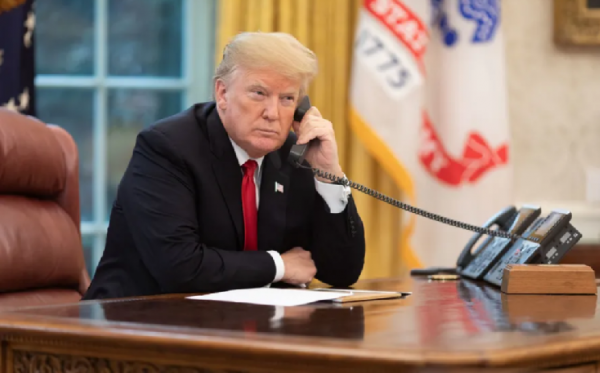Генеральный директор альткоина был приглашен на частное мероприятие Трампа! Вот дата и подробности