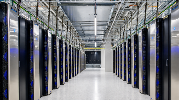 Компания Hyperscale Data продала 100 BTC для финансирования центра обработки данных в области искусственного интеллекта стоимостью 3 млрд долларов