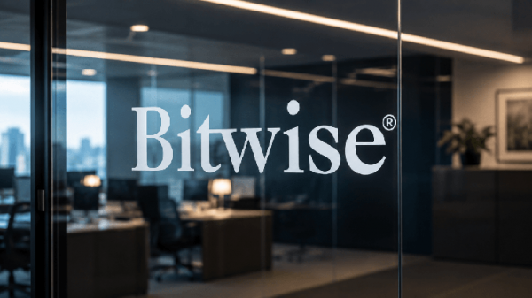 ETF компании Bitwise на базе Solana достиг 1 миллиарда долларов под управлением всего через 10 месяцев после запуска